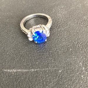 Blue and Silver tone Costume Jewrey. Nice ring NWOT.  Size 7